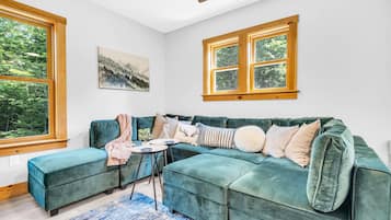 Smart TV, video games