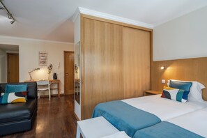 1 chambre, fer et planche à repasser, Wi-Fi, draps fournis