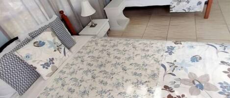 4 makuuhuonetta, Wi-Fi