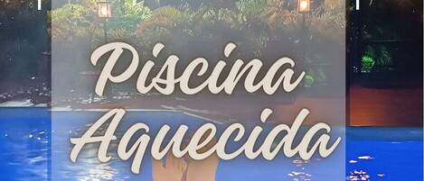 Una piscina al aire libre (de 08:00 a 20:00), sombrillas, tumbonas
