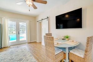 Dining - Cozy Ocala Retreat w/ Pool, Screened Lanai! (Ocala)