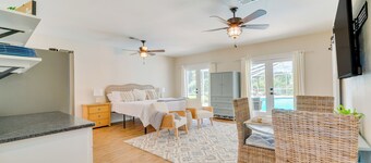 Cozy Ocala Retreat w/ Pool, Screened Lanai!