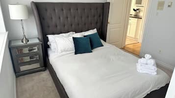 3 bedrooms, iron/ironing board, travel crib, WiFi