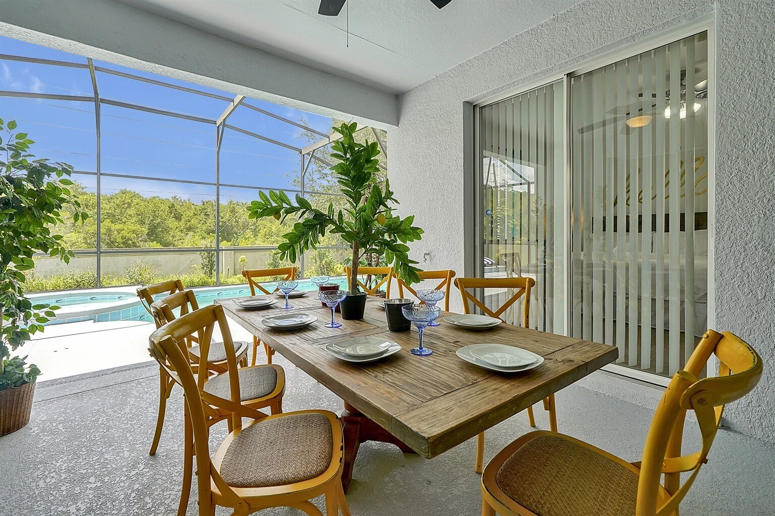 Trafalgar Villa Close 2 Disney-Game Room-Private Pool/Spa