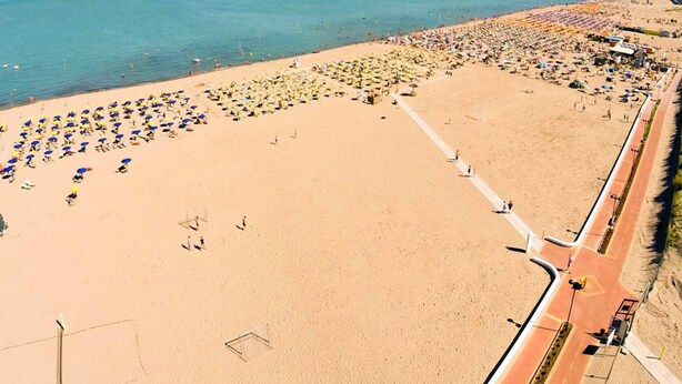 Unclassified image, 1 of 22, button - Elegant Apartment Near the Beach (Rosolina)