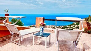 Terrace/patio - Apartment With Stunning Views (Trinità d'Agultu e Vignola)
