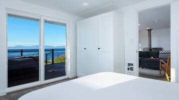 3 soverom, skrivebord, wi-fi (inkludert) og sengetøy