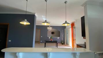 Villa, 3 camere da letto, fumatori, balcone | Interni