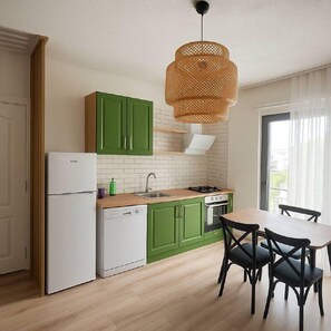 Fridge, oven, stovetop, coffee/tea maker