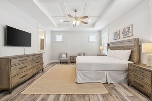 5 habitaciones, tabla de planchar con plancha, cuna de viaje y wifi 