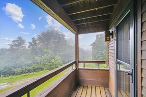 Property grounds - Experience mountain views at Highridge A9, a cozy 2-bedroom retreat (Killington)