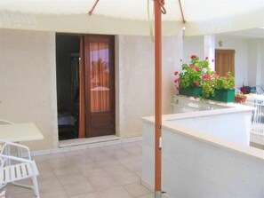 House - Apartments Mini - Parking (Bol)