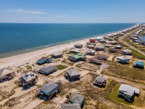 Beach nearby - Tidewater East | Gulf-Side Comfort & Style (Dauphin Island)