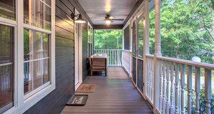 Lake Glenville Cottage | Fresh mountain air, hot tub, and fire pit!