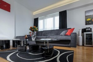 Living area - Carlotta -61 Executive Apartment, 1 Bedroom, Terrace (Luxembourg)