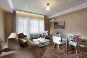 Living area - Carlotta -24 Appartement avec Balcon (Luxembourg)