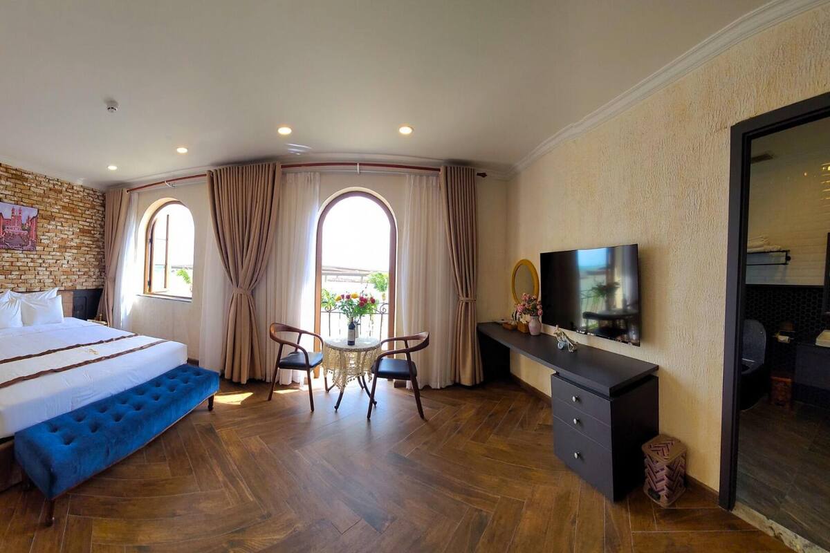 Luxury Room