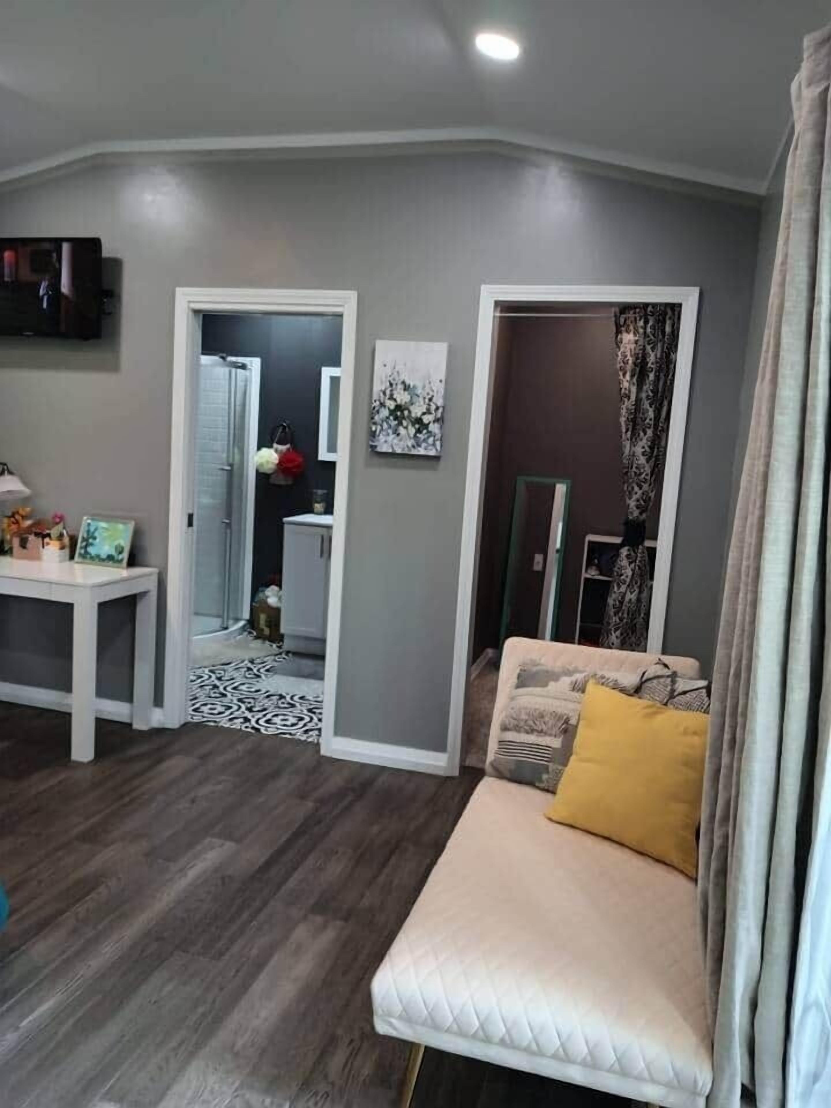 TV connectée, cheminée