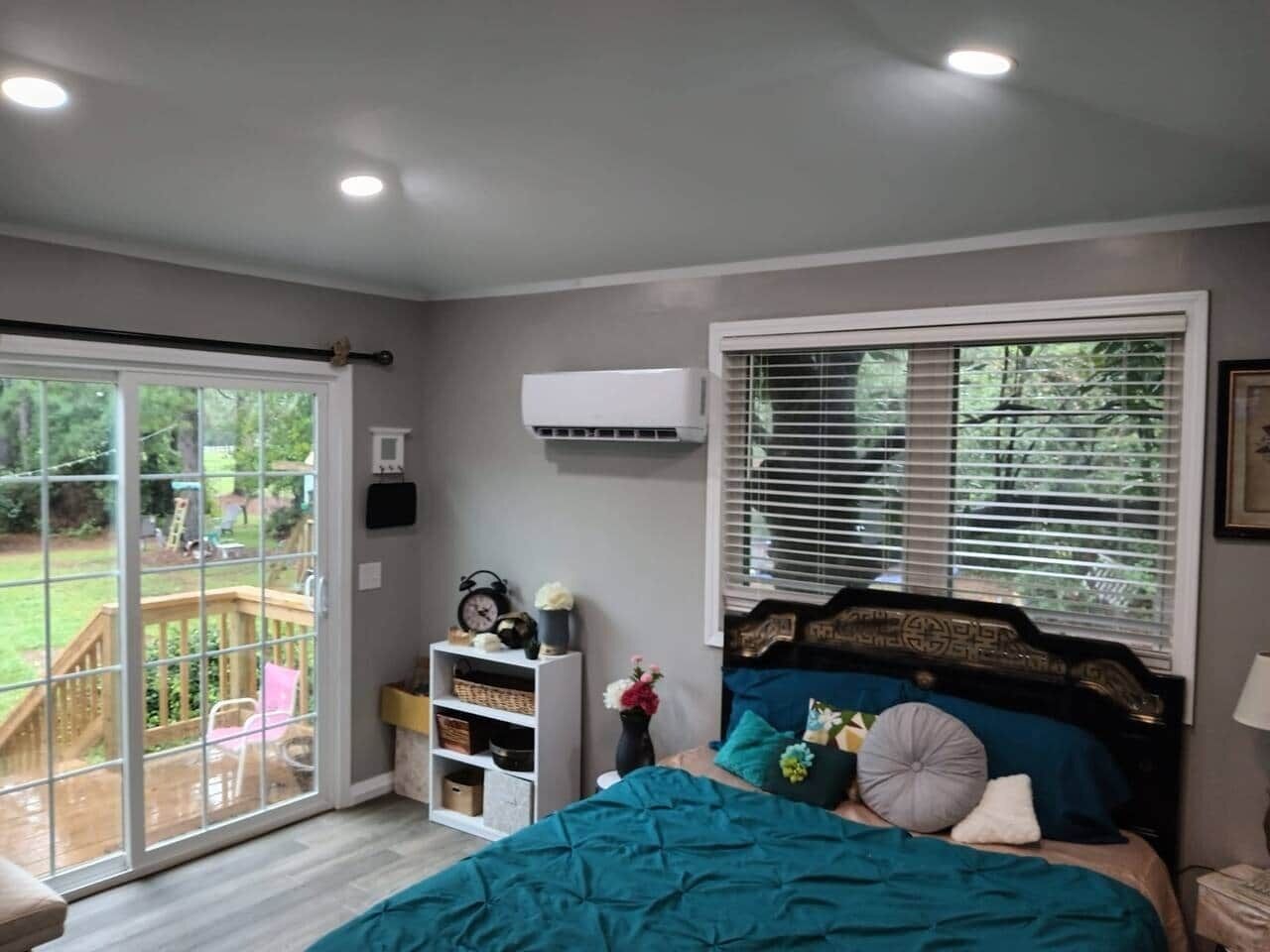 Coffres-forts dans les chambres, fer et planche à repasser, Wi-Fi