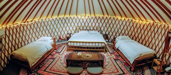 Nomad Yurts