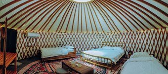 Nomad Yurts