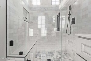 Shower, hair dryer, bidet, towels