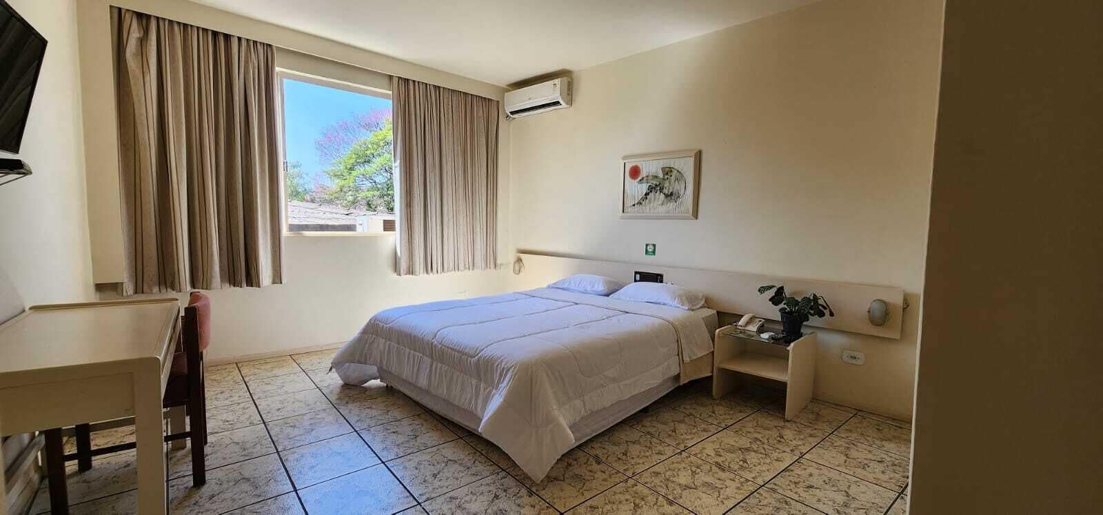 Casal | Berço de viagem, Wi-Fi de cortesia, roupa de cama