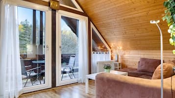 Télévision, lecteur de DVD, table de tennis de table, chaßne hi-fi