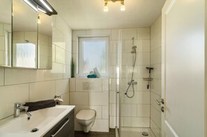 Doccia, asciugacapelli, asciugamani