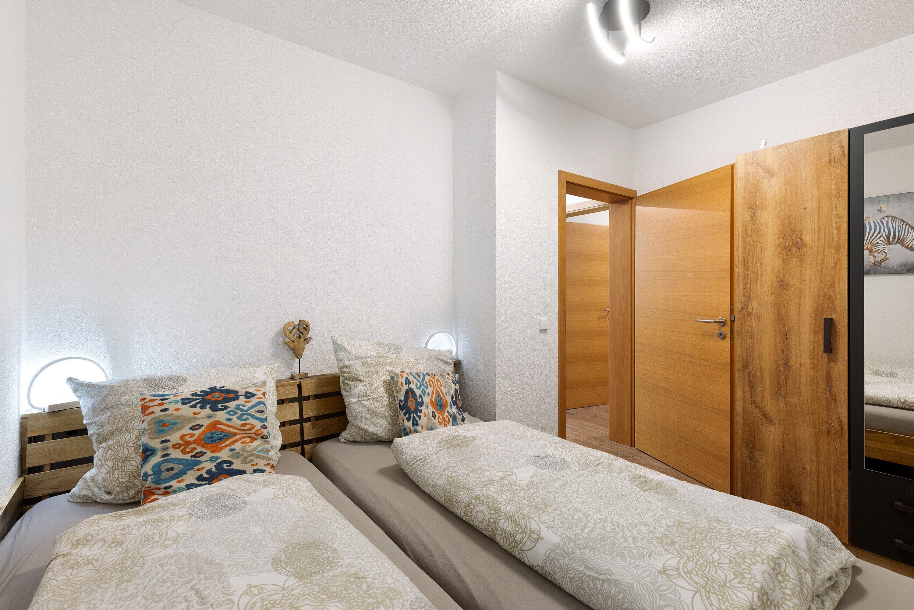 2 quartos, ferros/tábuas de passar roupa, Wi-Fi de cortesia