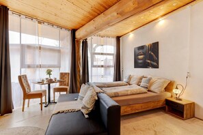 1 bedroom, iron/ironing board, free WiFi, bed sheets - Apartment '-7-die Sieben, Studio 35qm' with Private Terrace, Shared Garden and Wi-Fi (Rosenfeld)