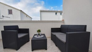 Room - Apartments Danka - Free Parking and Grill (Novalja)