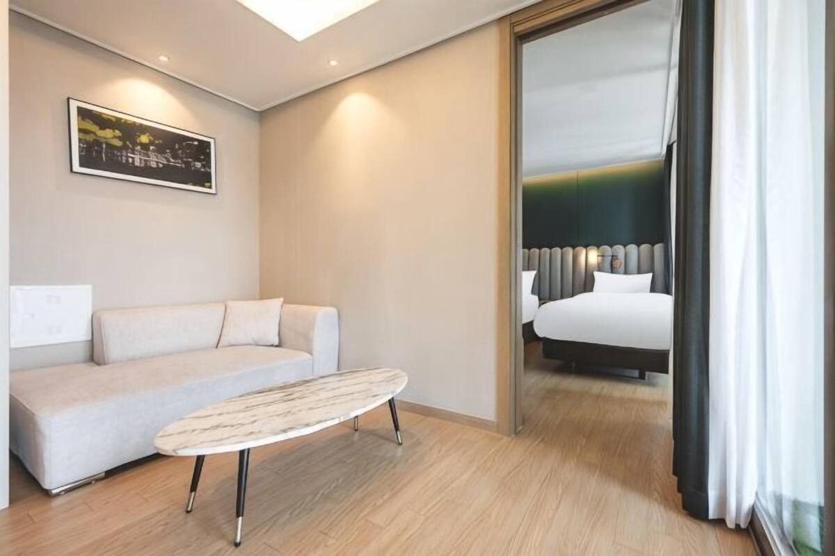 Soundproofing, free WiFi, individually decorated, individually furnished