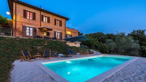 Villa | 4 Schlafzimmer