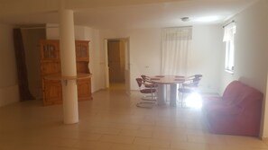 Interior - Explore Vienna, close to Schloss Schönbrunn, Metro U3 access to city centre! (Wien)