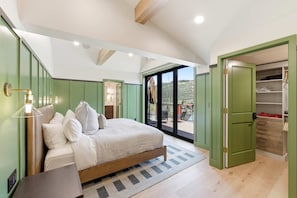 4 bedrooms, free WiFi