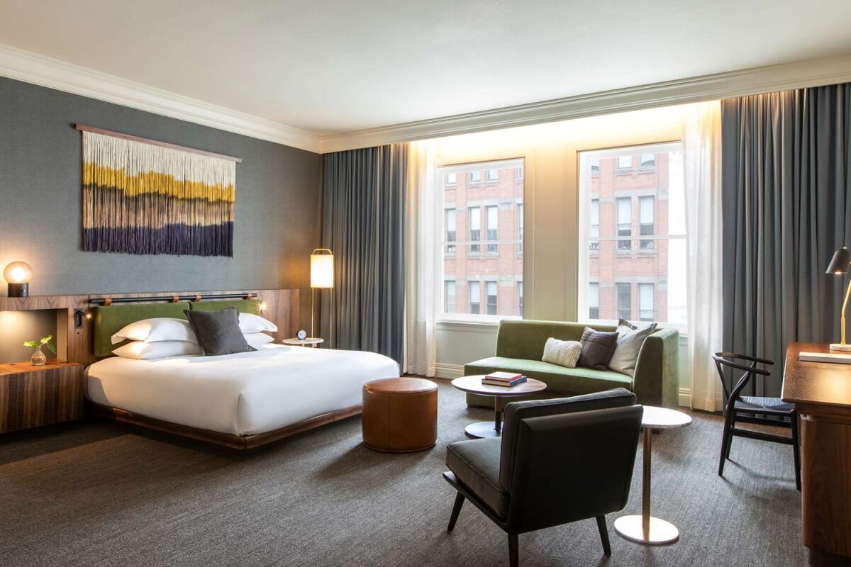 Experience Modern Seattle Luxury! Onsite Restaurant, Bike Rental Onsite - Seattle, WA