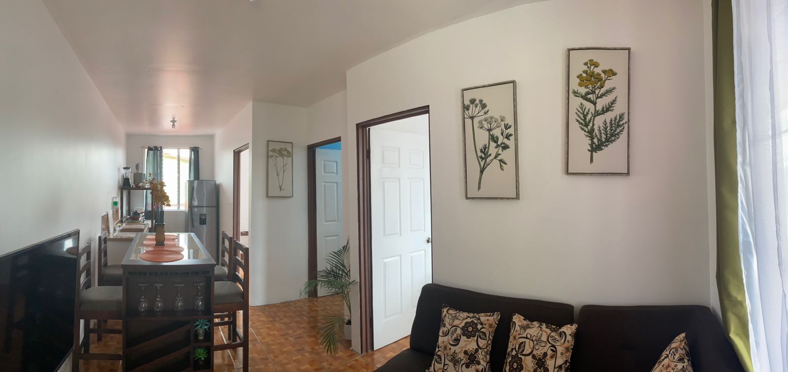 Basic Double Room | Living area