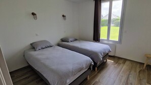 Room - House for 4 To 6 Peoplec (Petit-Caux)