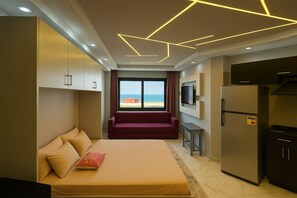 1 habitación, tabla de planchar con plancha y internet 