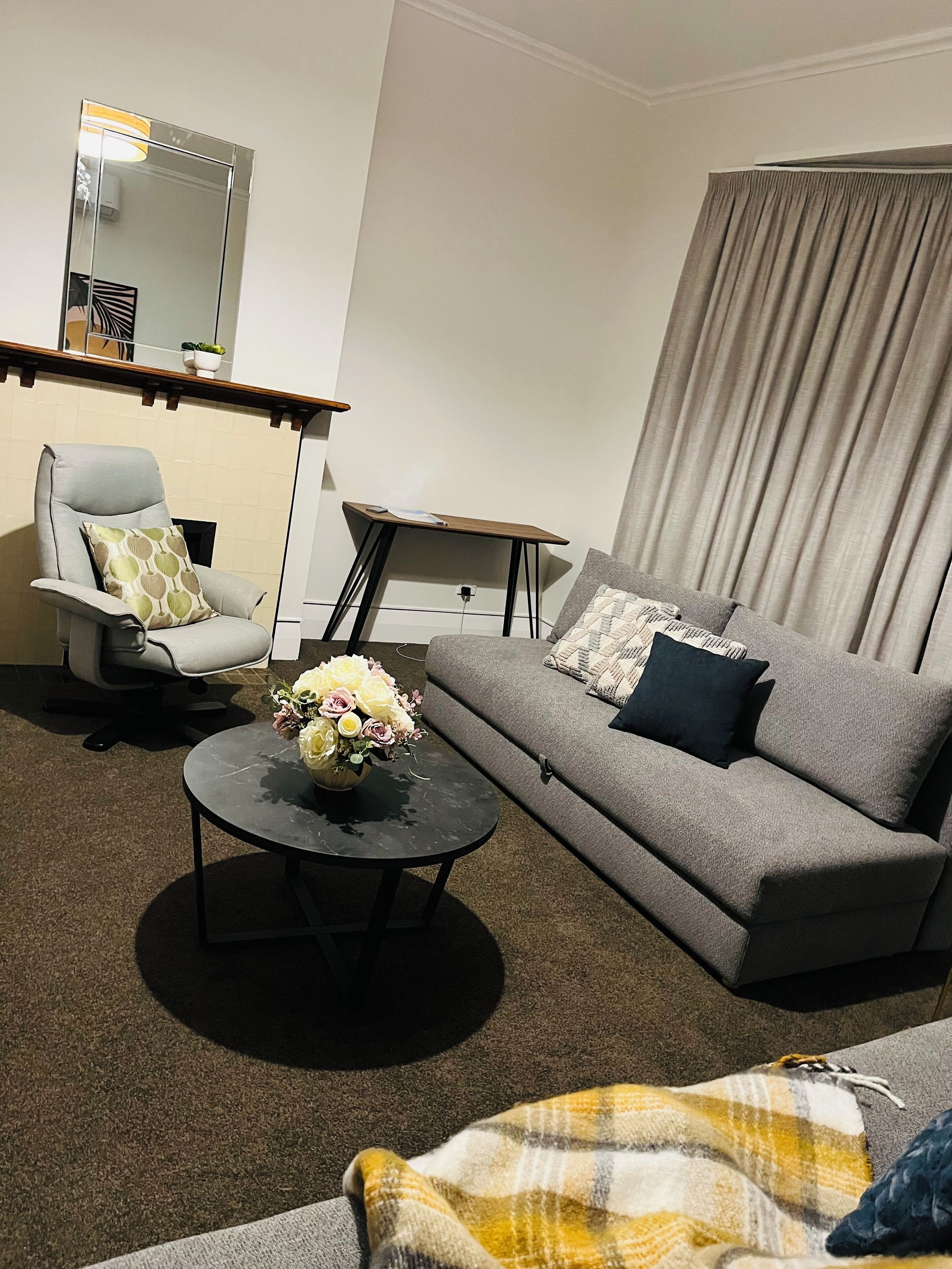 Älytelevisio, kirjoja