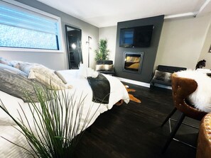 1 habitación, escritorio, wifi y ropa de cama