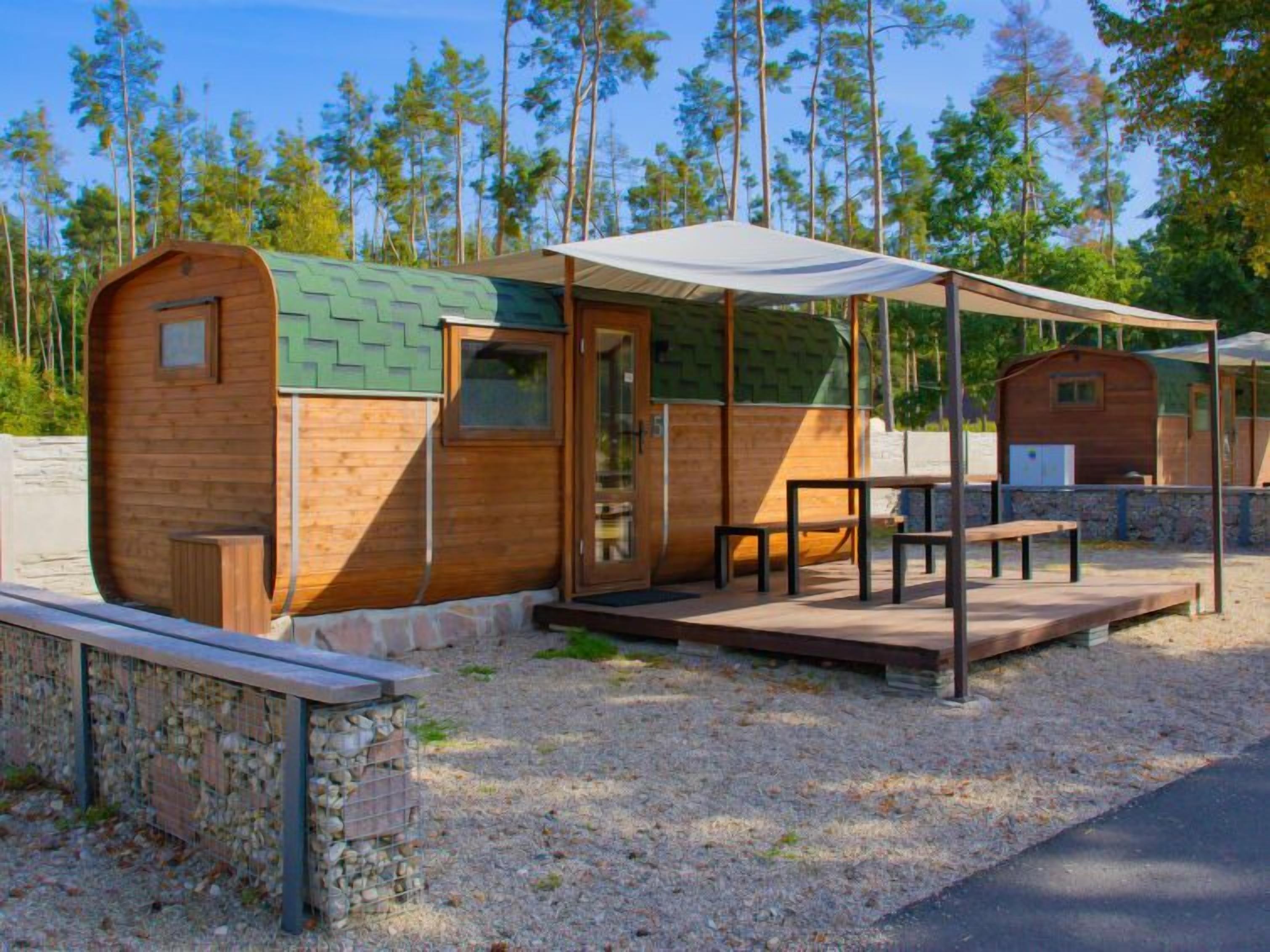 屋外ダイニングエリア