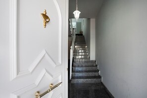 Interior - Vacation Home "Vista Tostón" with Private Terrace & Wi-Fi (El Cotillo)