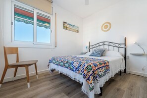 2 dormitorios, tabla de planchar con plancha, wifi gratis y ropa de cama