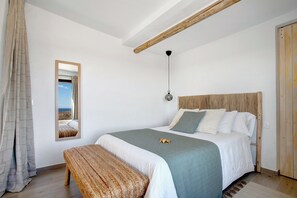 Fer et planche à repasser, Wi-Fi gratuit, draps fournis