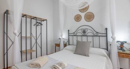 Holiday Home 'Casa Rural Montemayor' with Pool and Private Terrace
