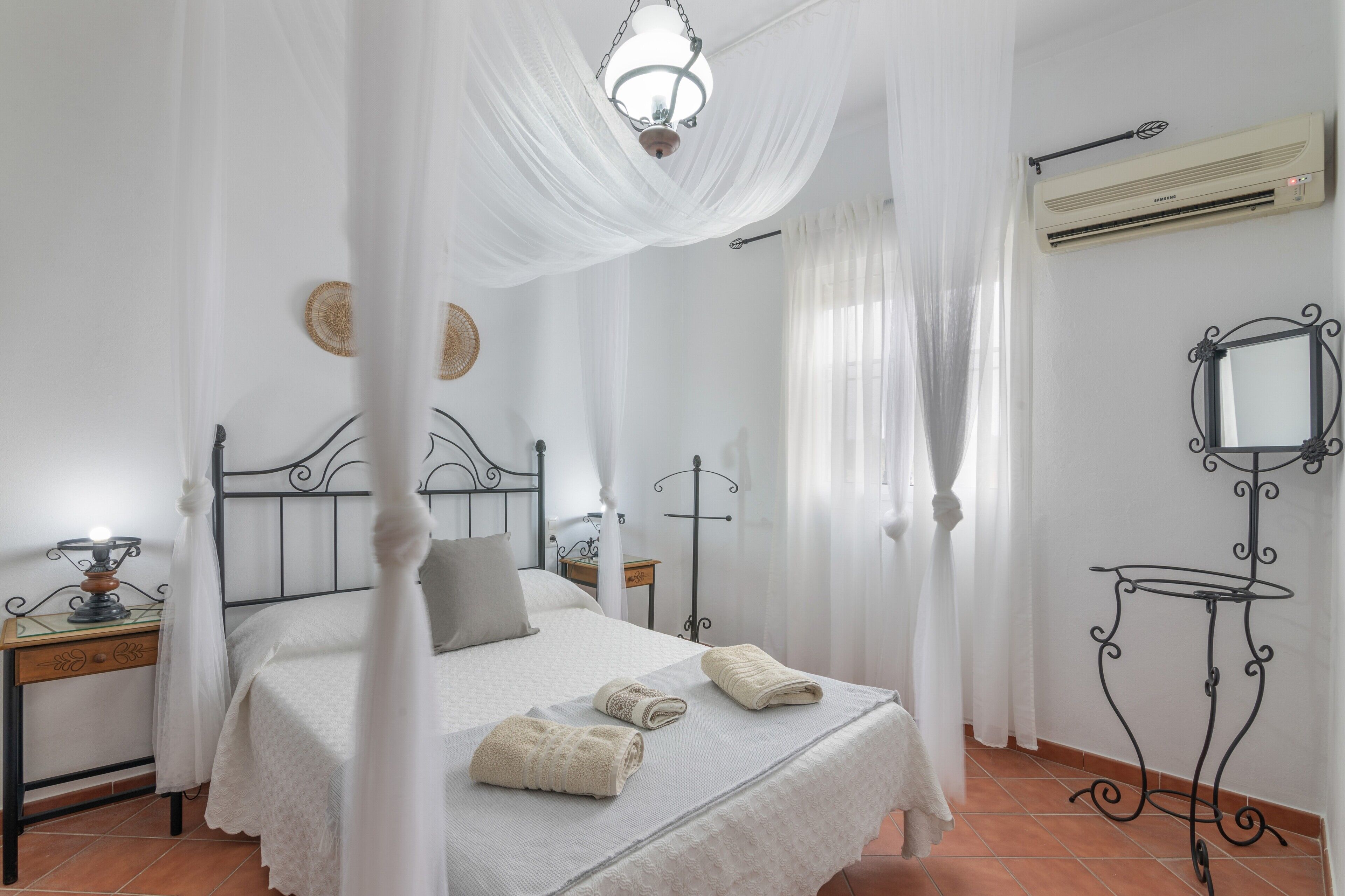 2 habitaciones y ropa de cama 