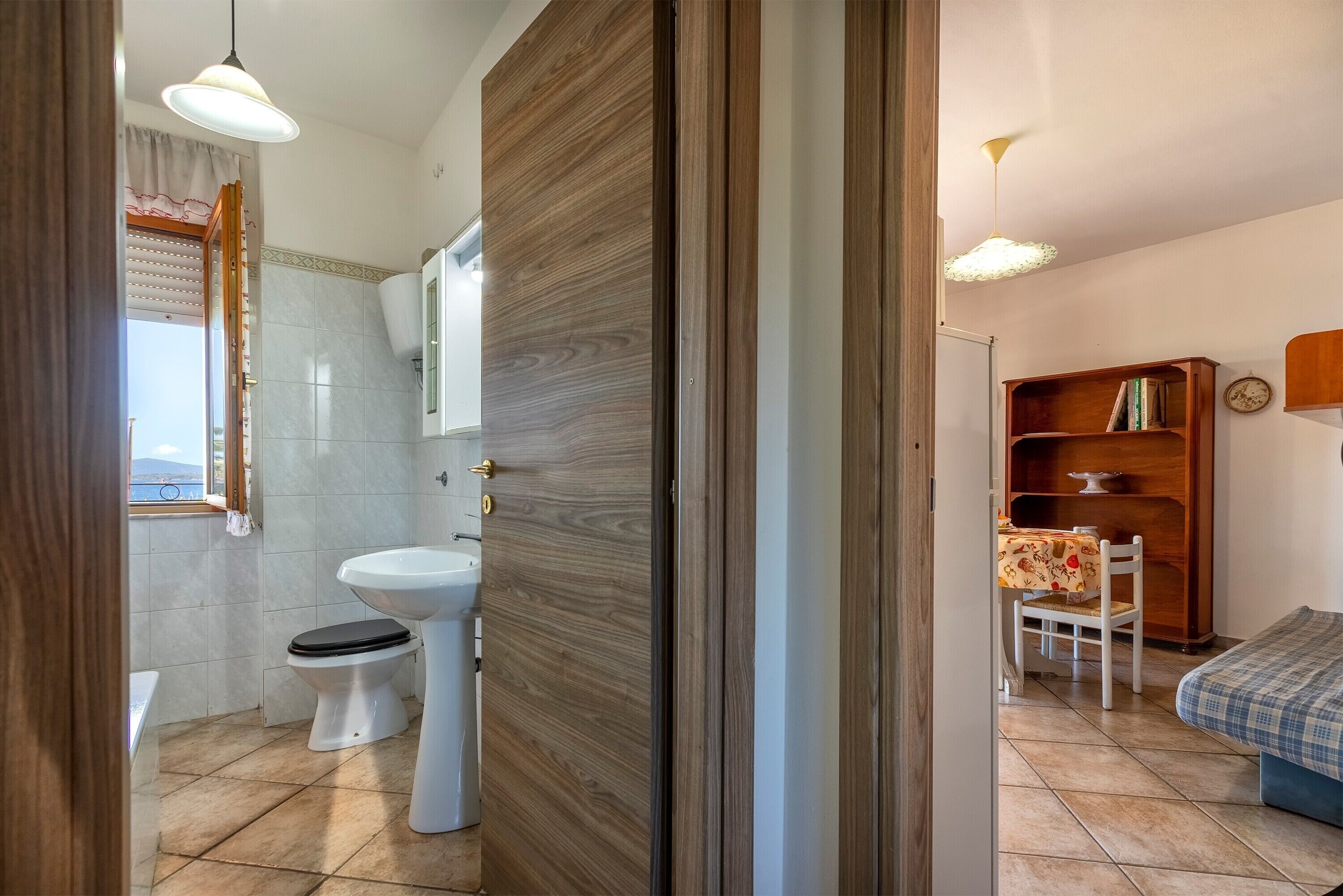 Vasca, asciugacapelli, asciugamani