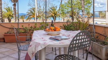 Ristorazione all'aperto